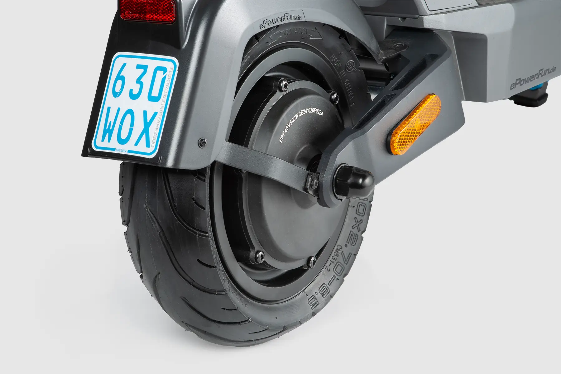 ePF-PULSE+_hinterer-Reifen ePF PULSE+ Hinterreifen Elektroroller mit kraftvollem Antrieb – starker, klappbarer E-Scooter mit Straßenzulassung, hoher Motorleistung und großer Reichweite für Elektromobilität und urbane Verkehrswende