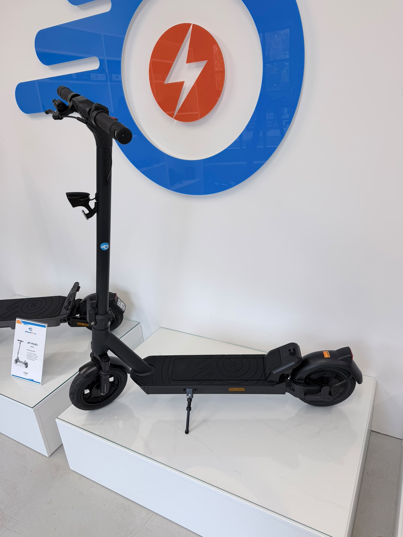 WAREHOUSEDEAL - ePF-2 PRO 653W (Wechselakku)
