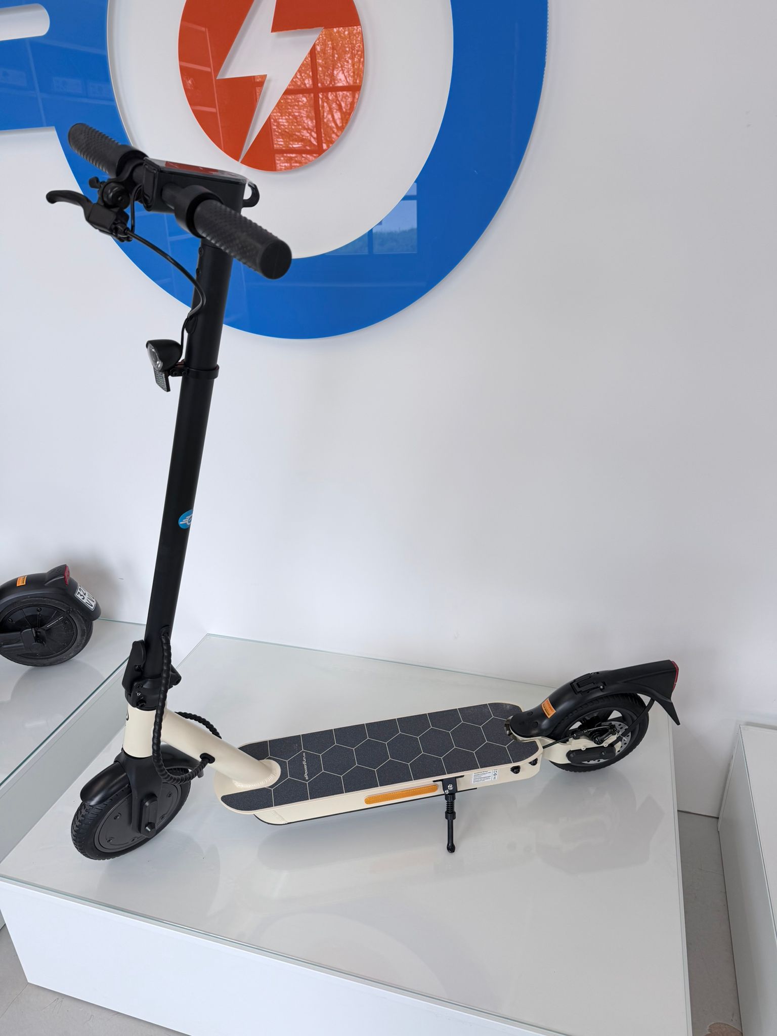 WAREHOUSE DEAL - ePF-1 Off-White