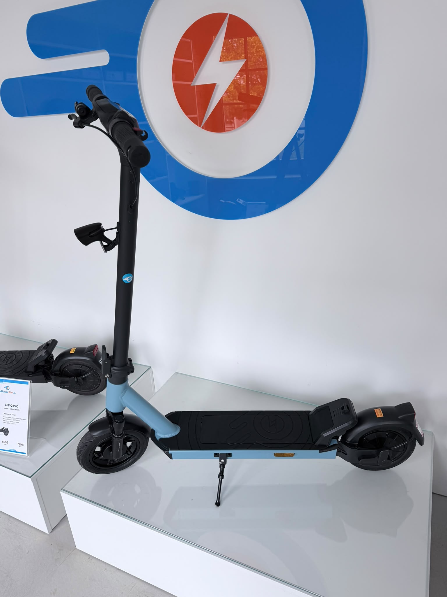 WAREHOUSEDEAL - ePF-2 PRO 490W Ice Blue