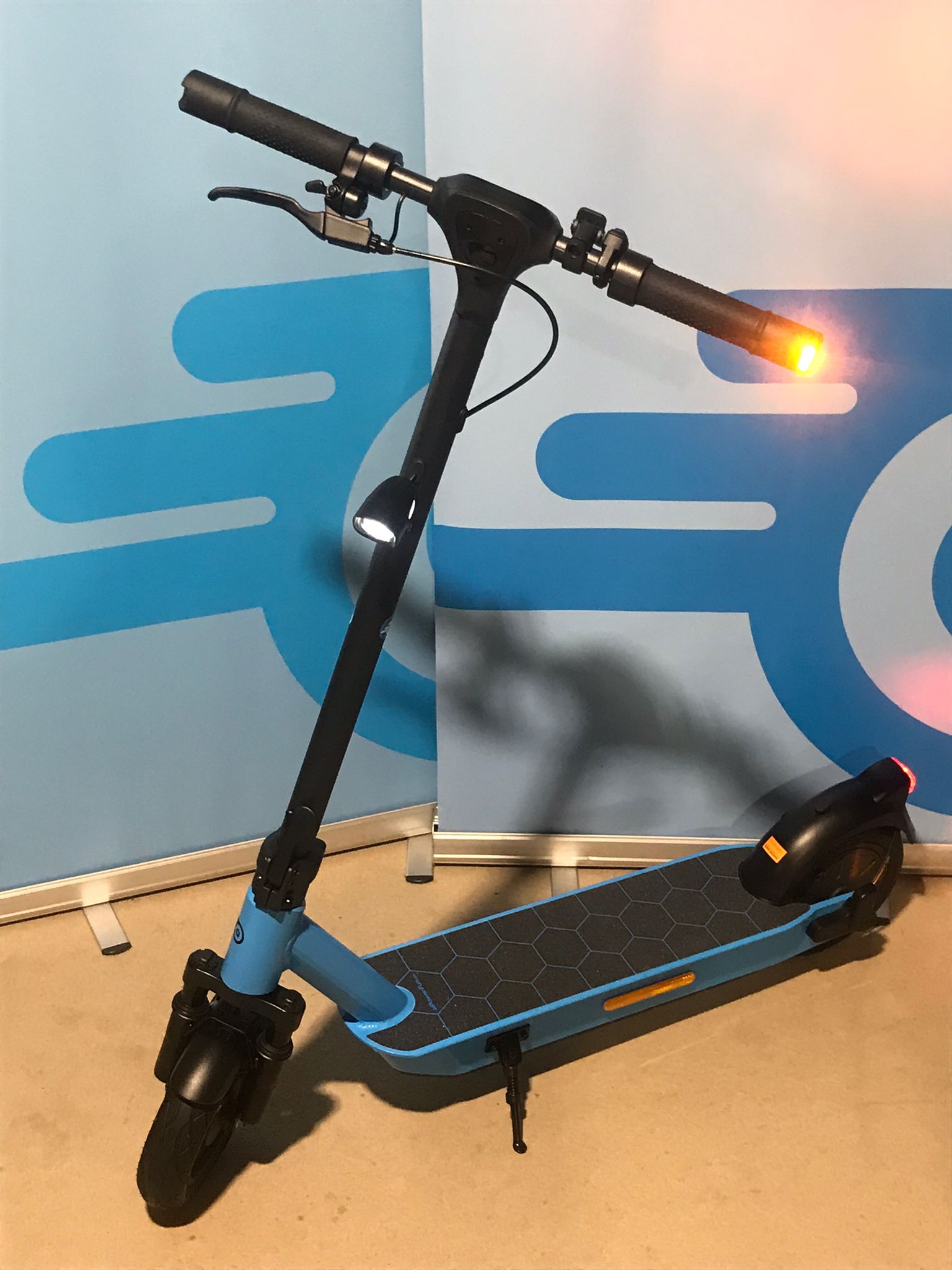 WAREHOUSE DEAL - ePF-2 XT 600 Blue