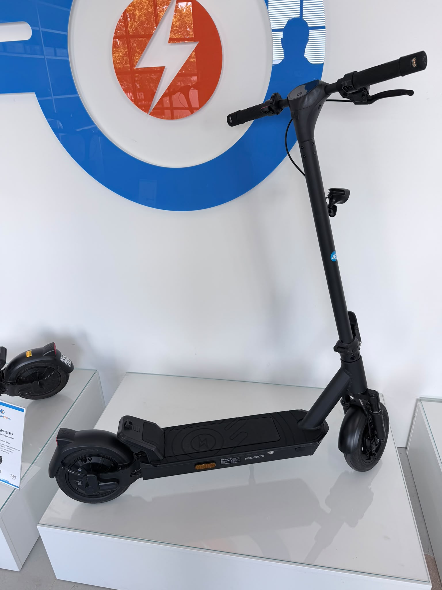 WAREHOUSEDEAL - ePF-2 PRO 653W (Wechselakku)